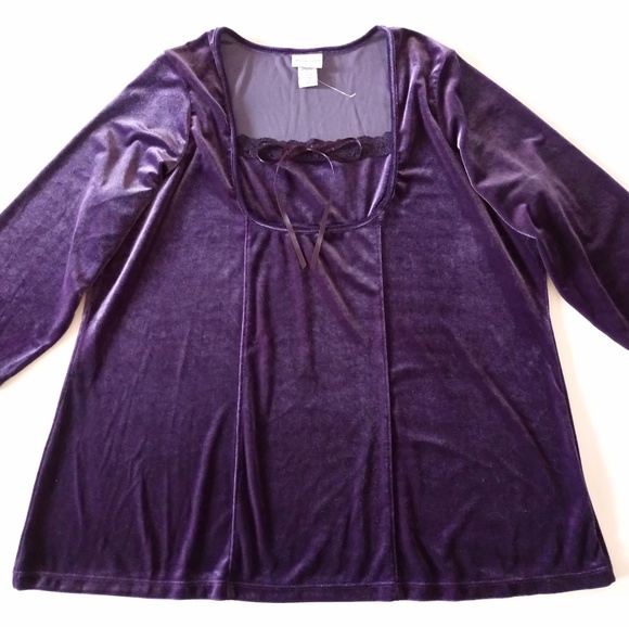 Jaclyn Smith Stretch Velvet Top - Picture 2 of 6